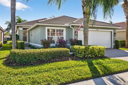 15737 Crystal Waters Dr, Wimauma, FL, 33598-4018 | Card Image