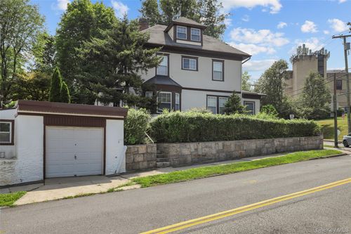 1-135 Ashford Ave, Dobbs Ferry, NY, 10522-1923 | Card Image