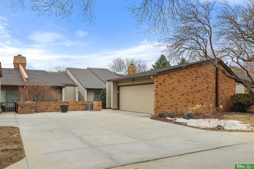 919 S 112th Plz, Omaha, NE, 68154-3311 | Card Image