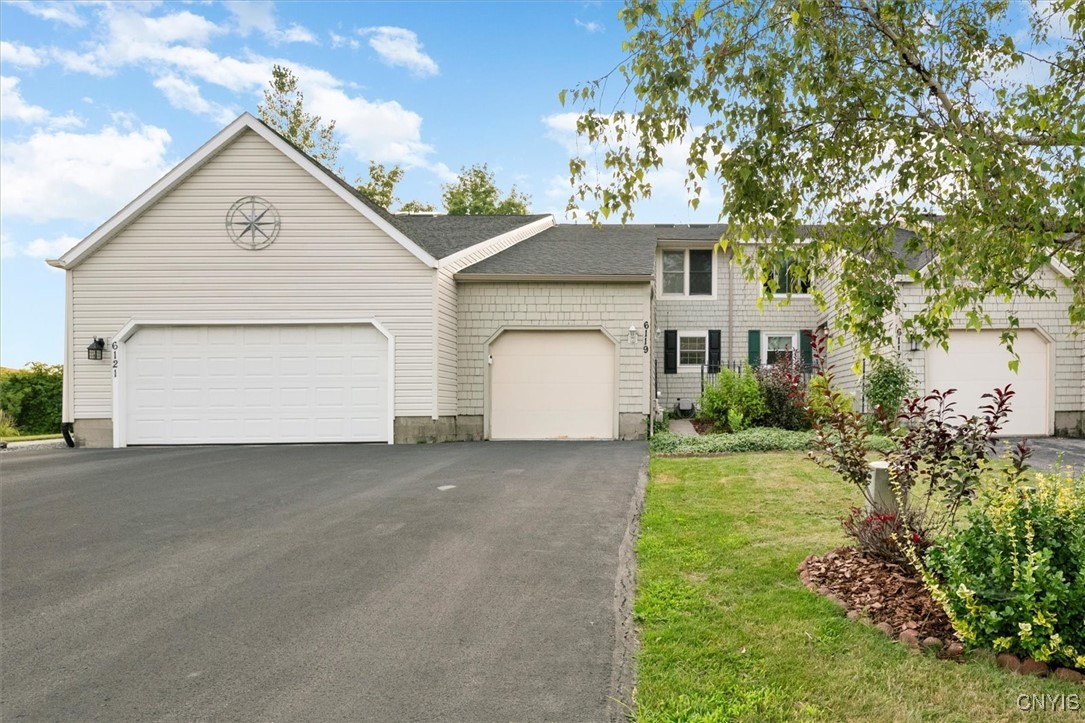 Diffin Rd, Cicero, NY 13039
