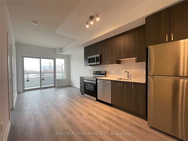 416 - 1480 Bayly St, Condo with 2 bedrooms, 1 bathrooms and 1 parking in Pickering ON | Image 9