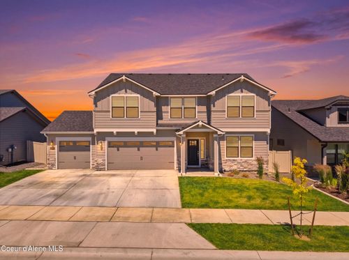2450 W Victor Loop, Coeur D Alene, ID, 83815-7392 | Card Image