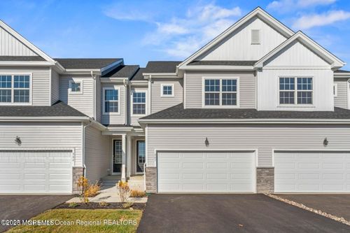 303 Pilot St, Marlboro, NJ, 07746-2624 | Card Image