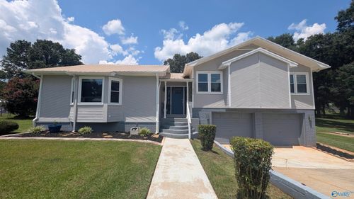 3825 Hastings Dr, Oxford, AL, 36203-6364 | Card Image