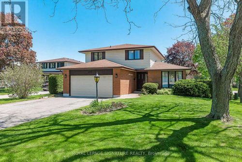 197 Baker Crt, Oshawa, ON, L1G7N2 | Card Image