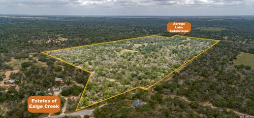 132 Roemer Ln W, Floresville, TX, 78114 | Card Image