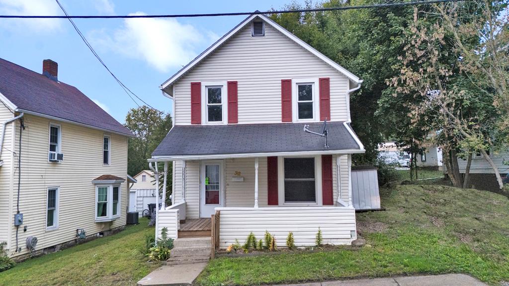 Vesper St, Ashland, OH 44805