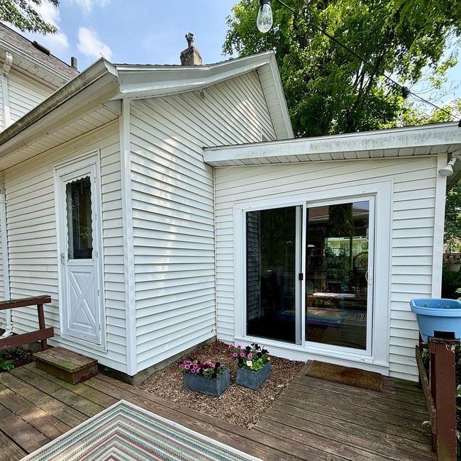 813 Clay St, House other with 3 bedrooms, 2 bathrooms and null parking in Cedar Falls IA | Image 25