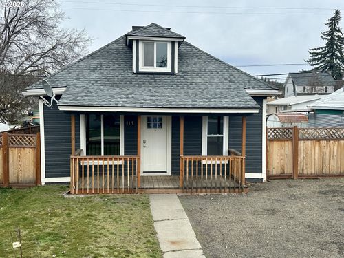 417 E Court St, Goldendale, WA, 98620-9022 | Card Image
