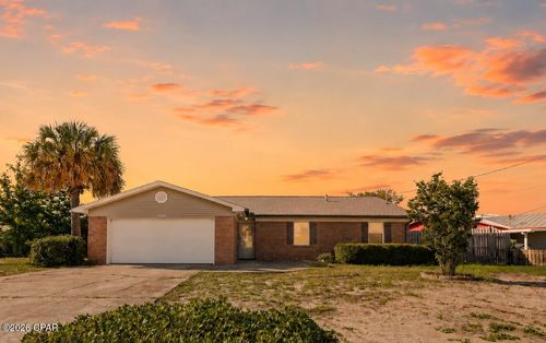 1525 Donna Avenue, Panama City, FL, 32404 | Card Image