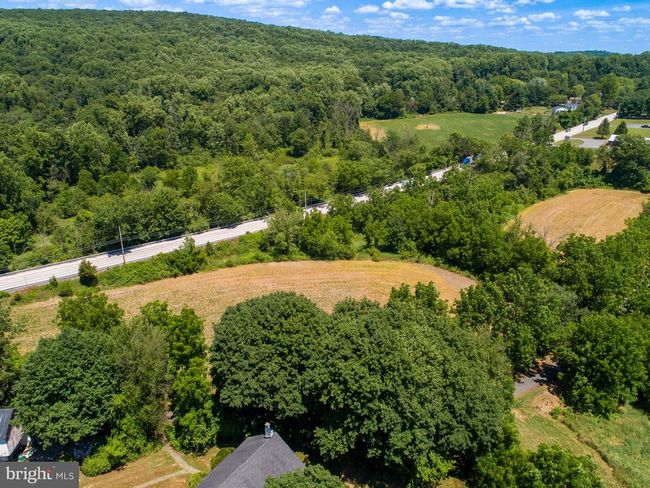 11 Sweet Water Rd, House other with 5 bedrooms, 2 bathrooms and null parking in ELVERSON PA | Image 60