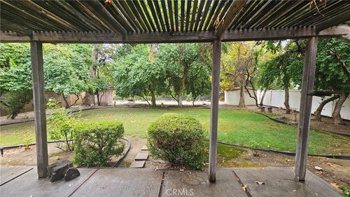 23218 8th St, Newhall, CA, 91321-2602 | Card Image
