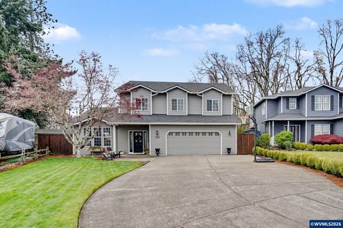 2113 Goldfinch Ave Se, Stayton, OR, 97383-9202 | Card Image