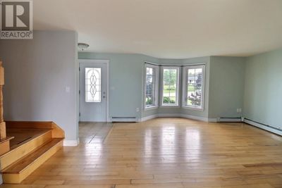 52 Parent St, House other with 3 bedrooms, 2 bathrooms and null parking in Charlottetown PE | Image 2