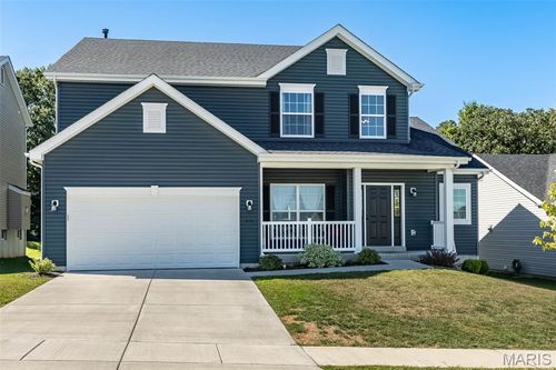 208 Burrograss Dr, Wentzville, MO, 63385-2871 | Card Image