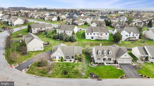 858 Water Edge Ct, LEBANON, PA, 17046-2157 | Card Image