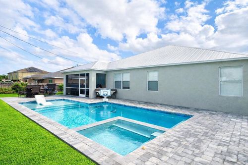 941 Sw Mcelroy Ave, Port St. Lucie, FL, 34953-5645 | Card Image