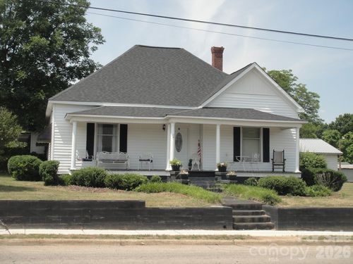 501 W Ryder Ave, Landis, NC, 28088-1238 | Card Image