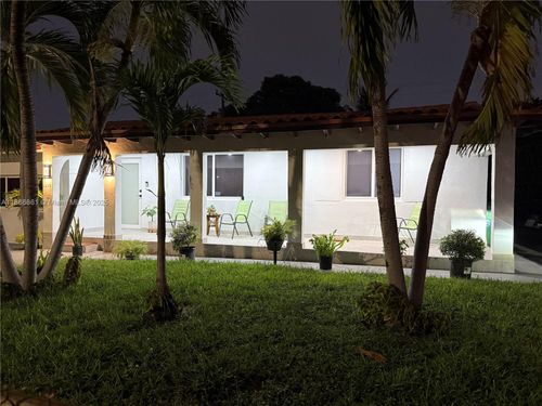 1-3889 Nw 4th St, MIAMI, FL, 33126-5621 | Card Image
