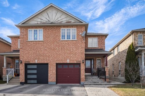 3386 Crimson King Cir, Mississauga, ON, L5N8N1 | Card Image