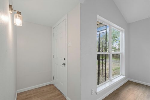 3722 Pinebrook Dr, Dallas, TX, 75241-5027 | Card Image