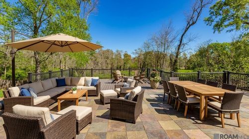 36114 Bluff Oaks Ave, Prairieville, LA, 70769-3054 | Card Image