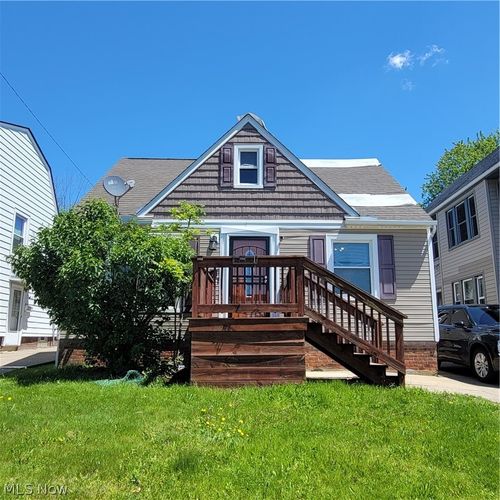 4739 E 88th St, Garfield Heights, OH, 44125-1335 | Card Image