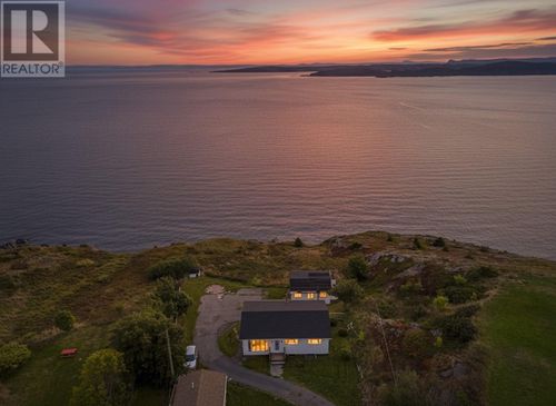 302a Main Road, Bishop's Cove, NL, A0A3X1 | Card Image