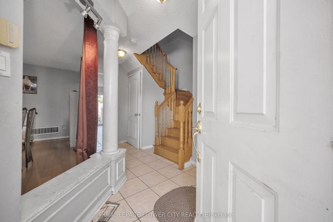 33 Fiddleneck Cres, House other with 4 bedrooms, 4 bathrooms and 4 parking in Brampton ON | Image 7