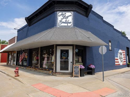 201 W Church St, Bowling Green, MO, 63334-1524 | Card Image