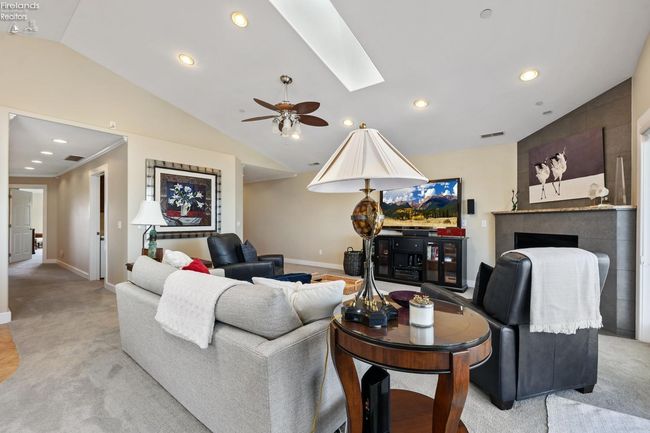 L3F - 6011 E Harbor Rd, Condo with 3 bedrooms, 2 bathrooms and 1 parking in Marblehead OH | Image 8