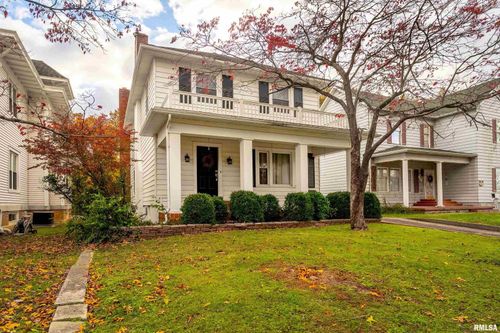 311 W Poplar St, Harrisburg, IL, 62946-1423 | Card Image