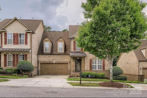 2234 Donnington Ln Nw, Concord, NC, 28027-3322 | Card Image