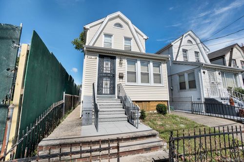 169 111th Ave, Jamaica, NY, 11433-3413 | Card Image