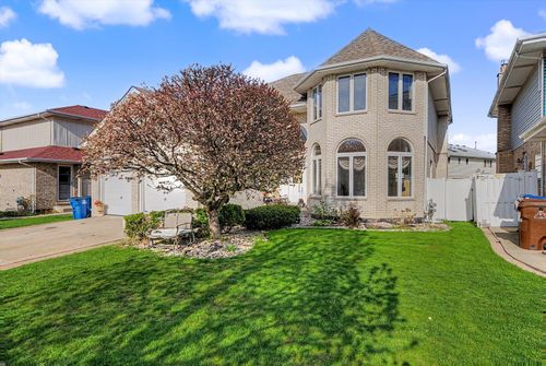 10745 Lockwood Ave, Oak Lawn, IL, 60453-6305 | Card Image