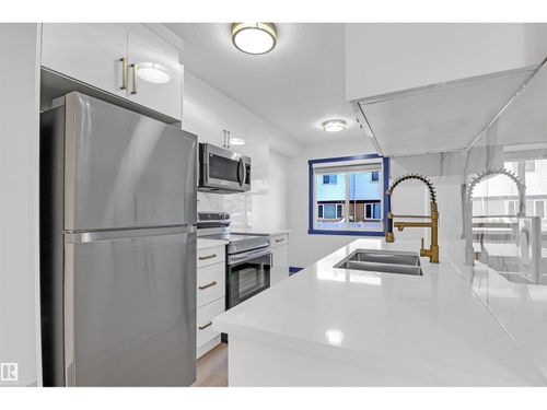 2D Twin Terr Nw, Edmonton, AB, T6K1V4 | Card Image