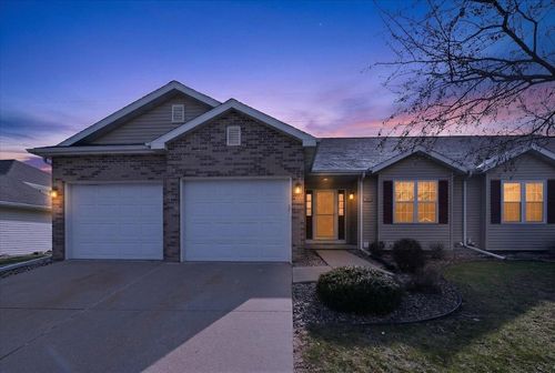 509 Malvern Hill Drive, Madison, WI, 53718 | Card Image