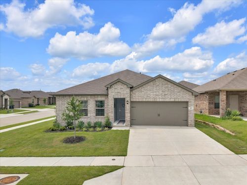 901 De Wit Drive, Fort Worth, TX, 76108 | Card Image