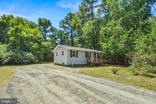 248 Monroe Bay Cir, COLONIAL BEACH, VA, 22443-4036 | Card Image