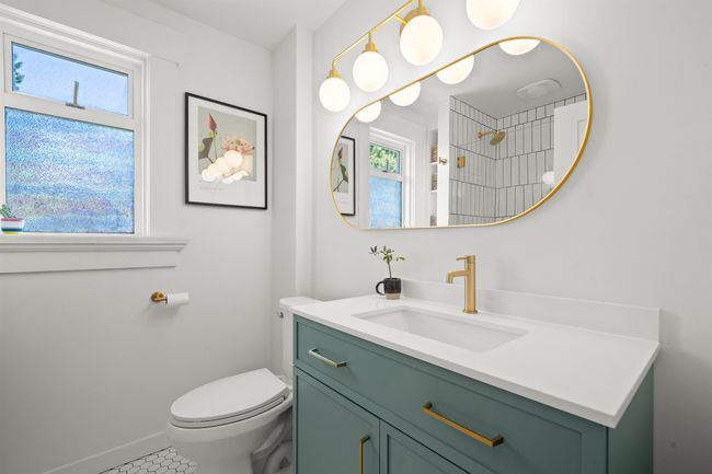 1421 Seventh Ave, House other with 3 bedrooms, 2 bathrooms and null parking in New Westminster BC | Image 28