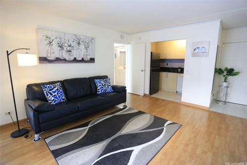 apt-1201-430 Keoniana St, Honolulu, HI, 96815-2041 | Card Image