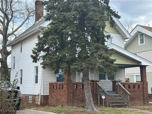1574 S Taylor Rd, Cleveland Heights, OH, 44118-1310 | Card Image