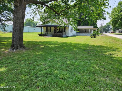 1701 Gulf St, Lamar, MO, 64759-1834 | Card Image