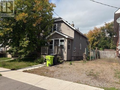 346 Bloor St W, Sault Ste. Marie, ON, P6C1J5 | Card Image