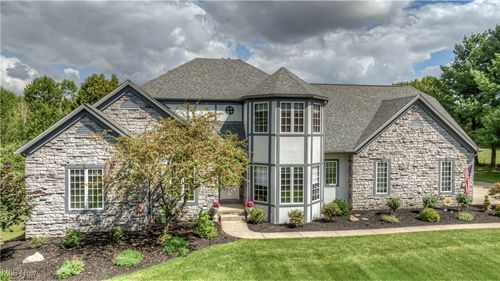 7919 Chaffee Rd, Sagamore Hills, OH, 44067-1634 | Card Image