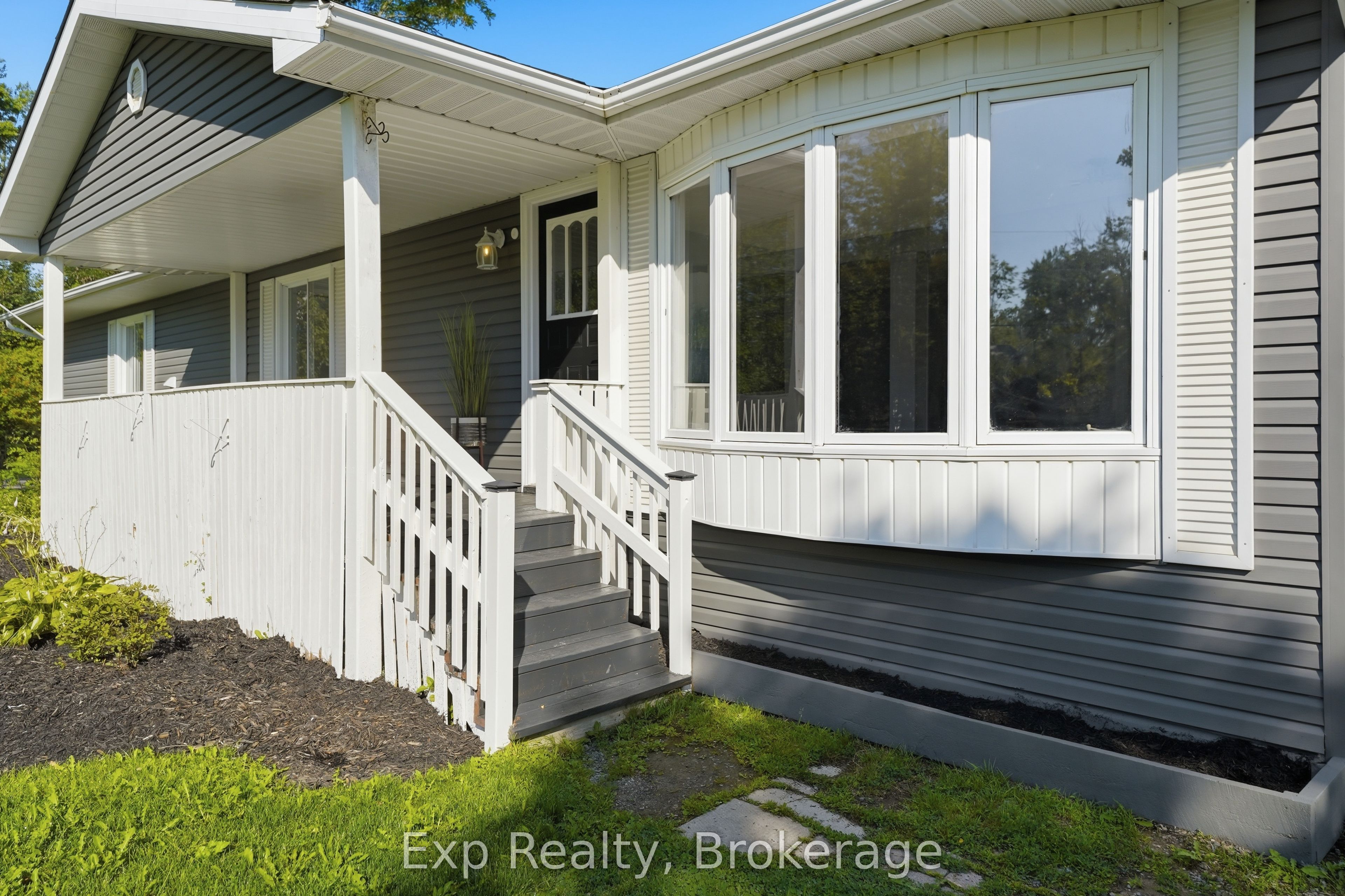 Residential in Marmora and Lake 4