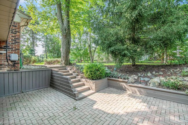 7374 Woodridge Rd, House other with 4 bedrooms, 2 bathrooms and null parking in West Bloomfield MI | Image 20