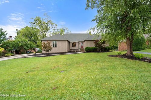 5407 Navajo Rd, Louisville, KY, 40207-1615 | Card Image
