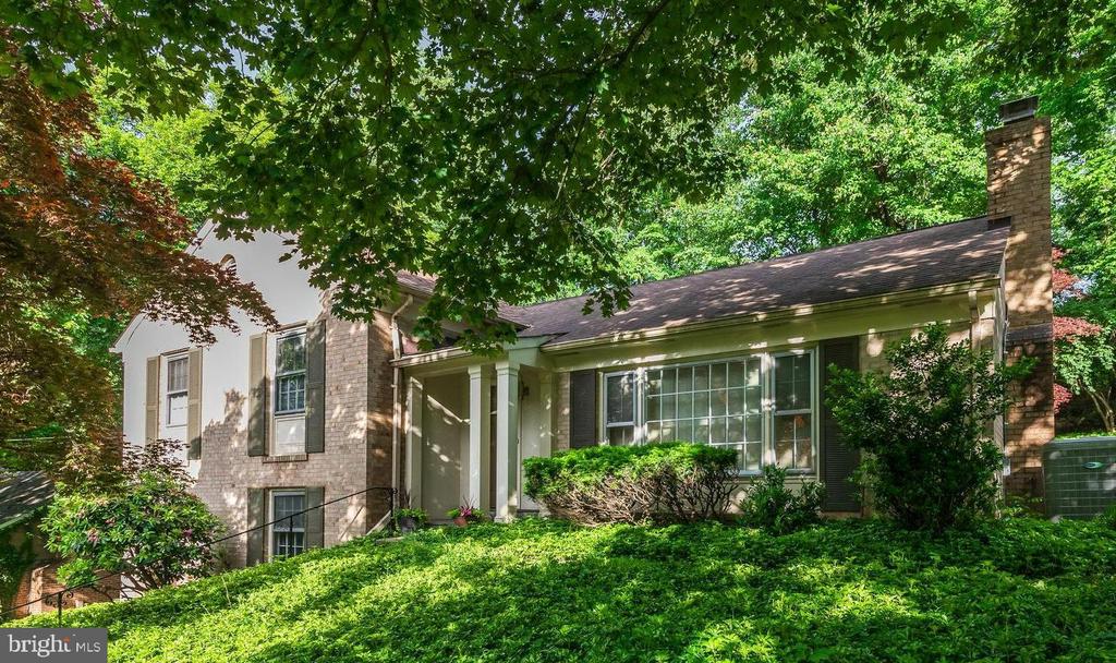 Glenmoor Dr, Chevy Chase, MD 20815