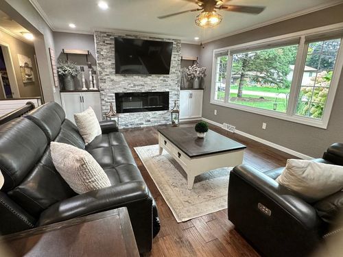5594 Lavin Way, Westport, WI, 53597-9194 | Card Image